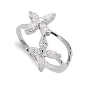 18K SORTIJA ORO BLANCO CON FLORES DE CIRCONITAS. ANCHO: 16,5 MM